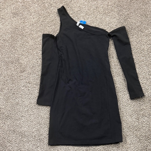 Adidas Trefoil Cutout Long Sleeve Dress - Picture 4 of 11